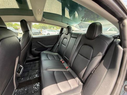 Used 2022 Tesla Model 3 Long Range AWD/4WD image 12