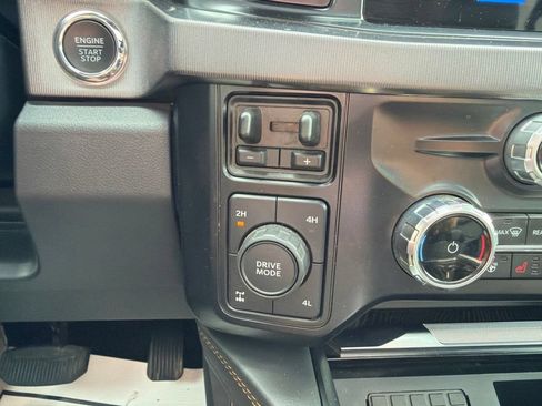 Used 2024 Ford F350 Platinum AWD/4WD image 20