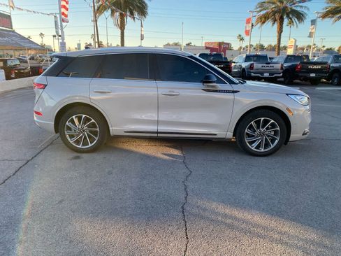 Used 2022 Lincoln Corsair Grand Touring w/ Elements Technology Bundle image 4