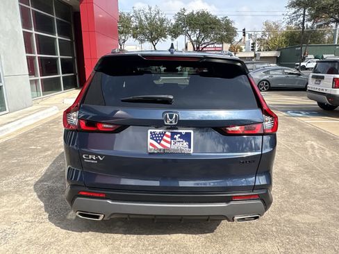 Certified 2025 Honda CR-V Sport image 5