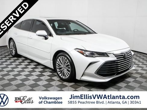 Used 2022 Toyota Avalon Limited w/ Advanced Safety Package image 1