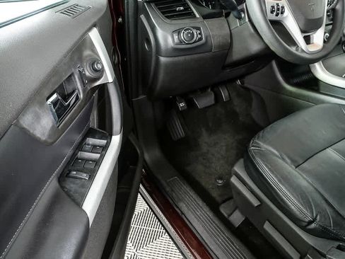 Used 2012 Ford Edge SE FWD image 7