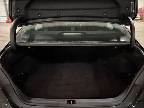 Used 2023 Toyota Camry SE image 7