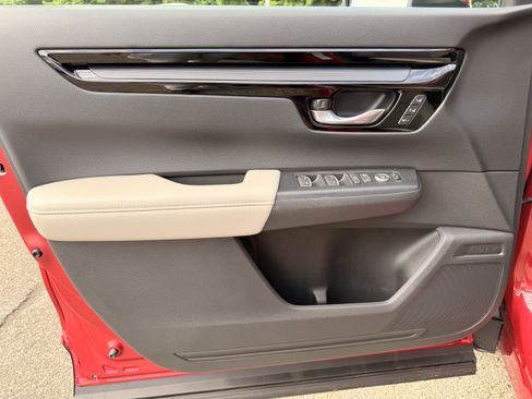 Used 2023 Honda CR-V EX-L image 12