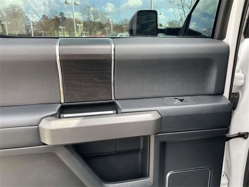 Certified 2019 Ford F350 Platinum w/ Platinum Ultimate Package image 25