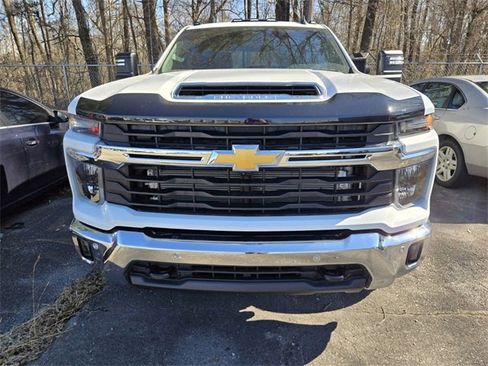 Used 2025 Chevrolet Silverado 3500 LT w/ Texas Edition image 13