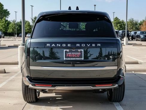 New 2026 Land Rover Range Rover Long Wheelbase SE AWD/4WD image 10