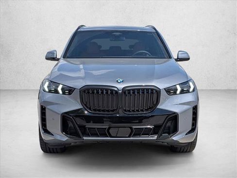 Used 2026 BMW X5 xDrive40i w/ M Sport Package AWD/4WD image 5