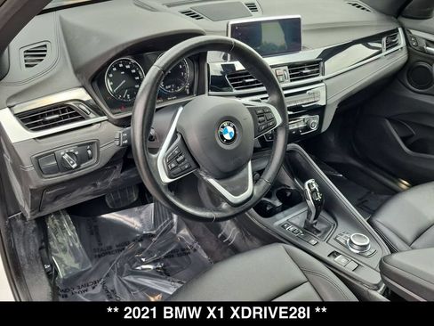 Used 2021 BMW X1 xDrive28i w/ Convenience Package AWD/4WD image 2