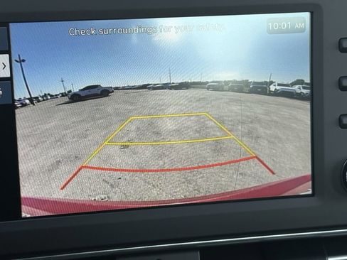 New 2025 Hyundai Elantra SE image 16