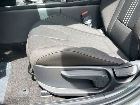New 2026 Hyundai Elantra Sport FWD image 19