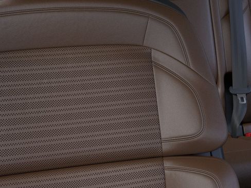 New 2026 Lincoln Nautilus Reserve AWD/4WD image 16