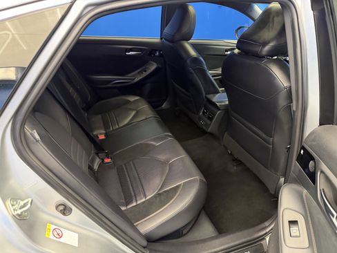Used 2019 Toyota Avalon XSE w/ All Weather Liner Package FWD image 27