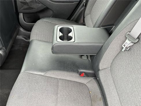 Used 2021 Kia Seltos S image 18