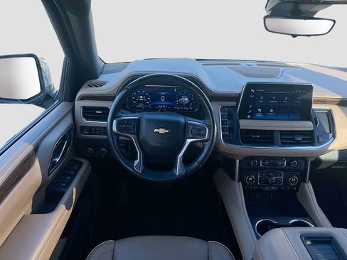 Used 2023 Chevrolet Tahoe Premier w/ Advanced Technology Package RWD image 24