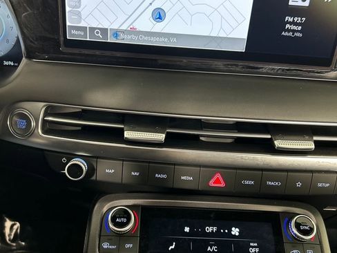 Used 2025 Hyundai Palisade Calligraphy image 24