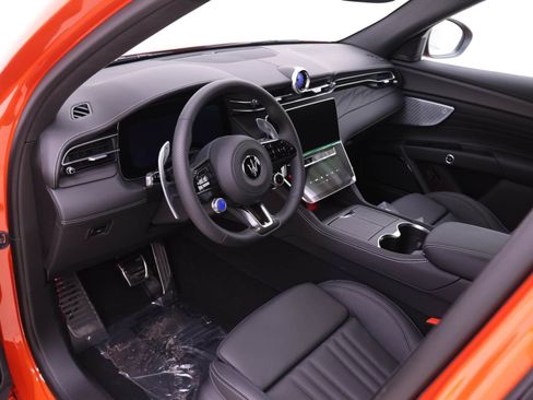 New 2025 Maserati Grecale Modena AWD/4WD image 6