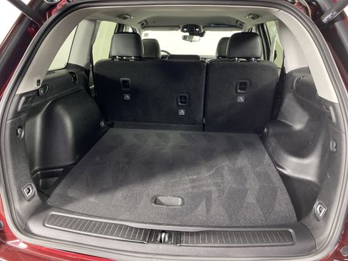 Used 2023 Jeep Grand Cherokee Limited AWD/4WD image 33