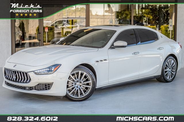 Used 2018 Maserati Ghibli RWD image 1