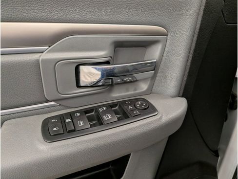 Used 2016 RAM 2500 Big Horn image 8