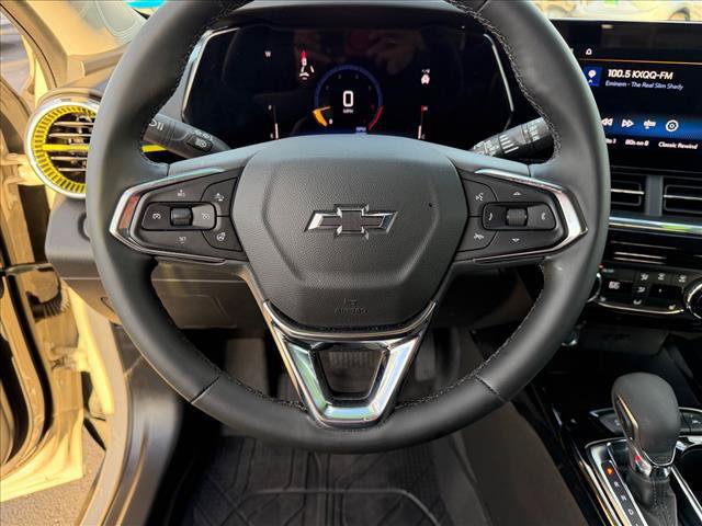 Used 2026 Chevrolet Trax ACTIV w/ Driver Confidence Package FWD image 14