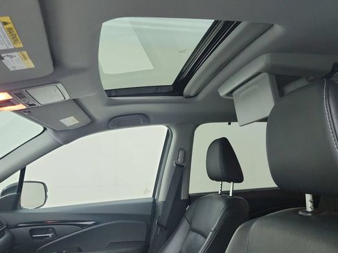 Used 2019 Honda Pilot Touring image 33