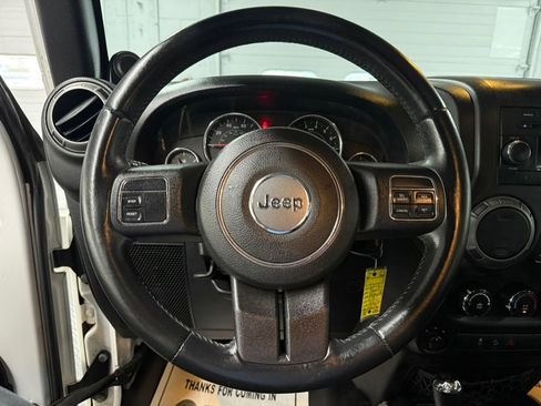 Used 2013 Jeep Wrangler Sport AWD/4WD image 20