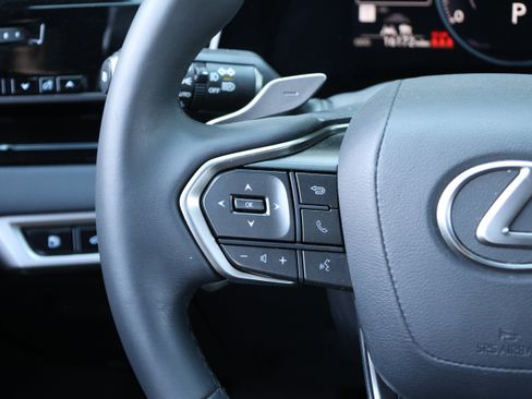 Used 2024 Lexus RX 350 FWD w/ Technology Package image 17