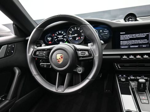 Used 2022 Porsche 911 Carrera 4S AWD/4WD image 11