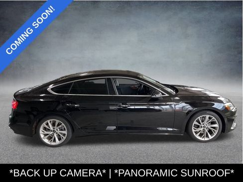 Used 2022 Audi A5 2.0T Premium image 5