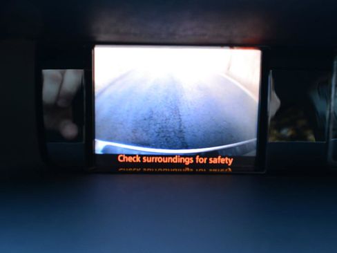 Used 2013 Toyota Sienna LE w/ Towing Pkg image 22