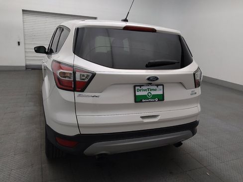 Used 2017 Ford Escape SE AWD/4WD image 6