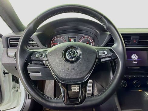 Used 2022 Volkswagen Passat 2.0T R-Line image 14