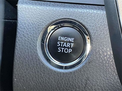 Certified 2023 Toyota Camry SE image 27