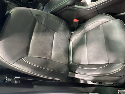 Used 2019 GMC Acadia SLT AWD/4WD image 21