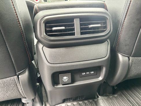 Used 2025 Honda Passport TrailSport image 23
