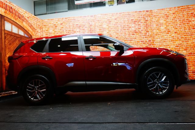 Certified 2023 Nissan Rogue S AWD/4WD image 4