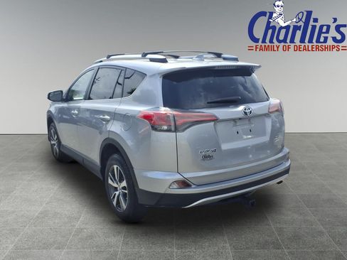 Used 2016 Toyota RAV4 XLE w/ Cargo Management Package AWD/4WD image 5