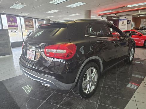 Used 2016 Mercedes-Benz GLA 250 image 4