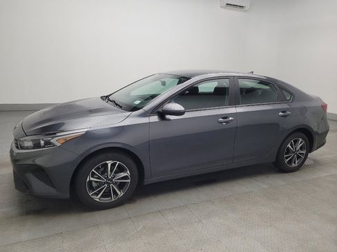 Used 2024 Kia Forte LXS image 2