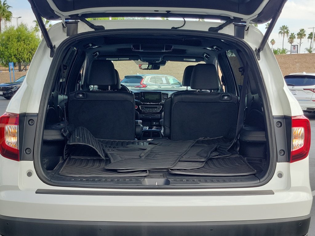 Used 2021 Honda Pilot Black Edition image 10