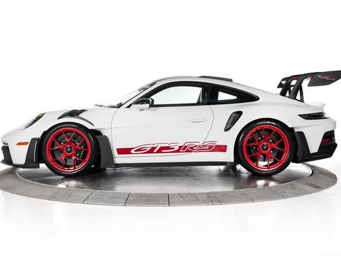 Used 2025 Porsche 911 GT3 RS RWD image 2