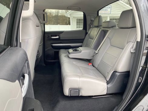 Used 2016 Toyota Tundra Limited image 16