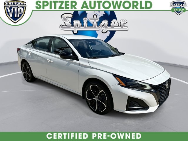 Used 2023 Nissan Altima 2.5 SR AWD/4WD image 1