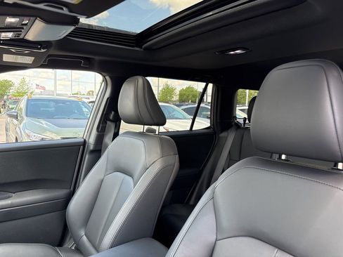 Used 2026 Subaru Outback Premium image 5