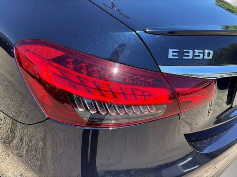 Used 2022 Mercedes-Benz E 350 Sedan image 22
