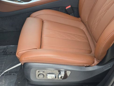 New 2026 BMW X5 M60i w/ Executive Package AWD/4WD image 15