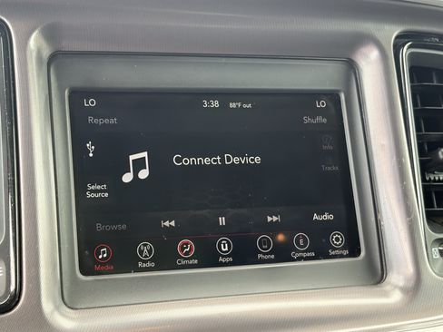 Used 2020 Dodge Challenger SXT RWD image 21