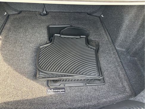 Used 2018 Volkswagen Jetta SE FWD image 40