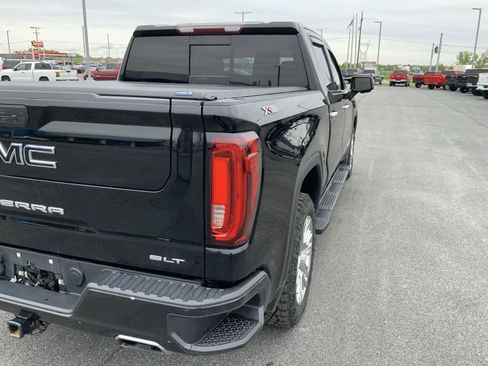 Used 2019 GMC Sierra 1500 SLT w/ SLT Convenience Package AWD/4WD image 16